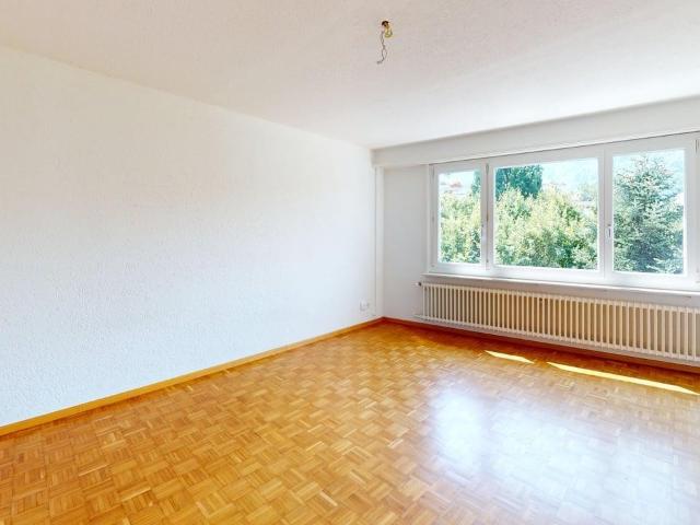 Apartment mieten in Einigen, Zürich