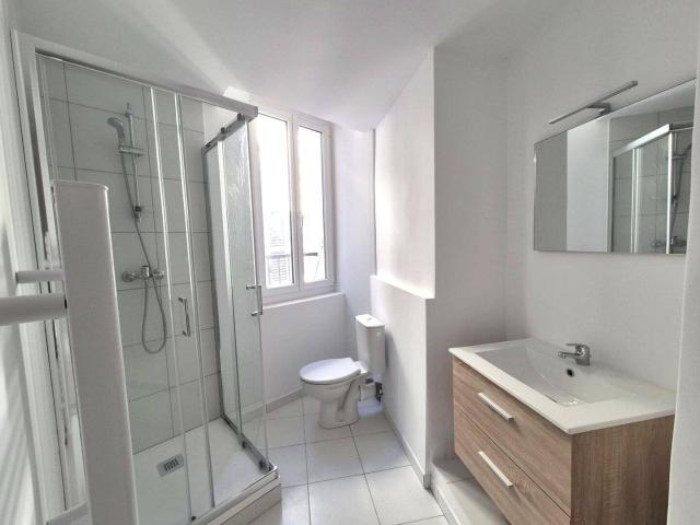 Appartement location à Salernes, Var