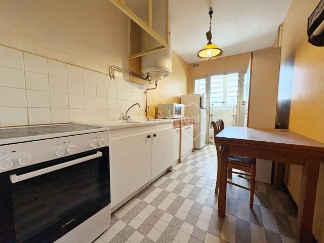 Appartement vente à Aix-en-Provence, Salon-de-provence