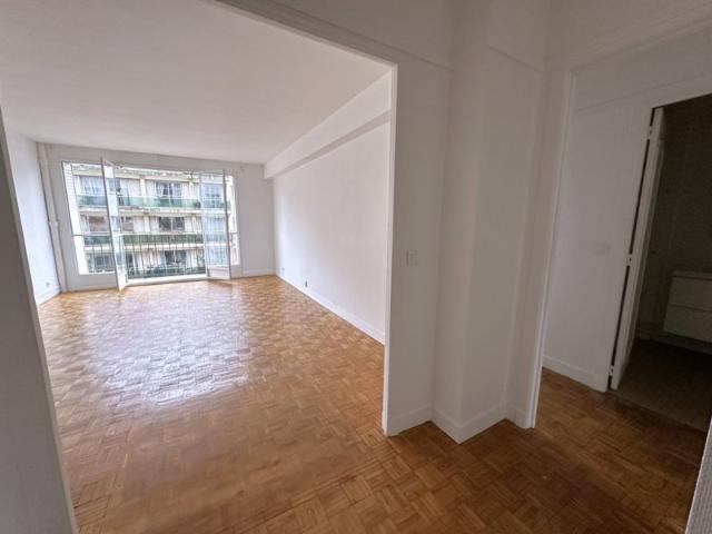 Appartement vente à Paris, Île-de-France