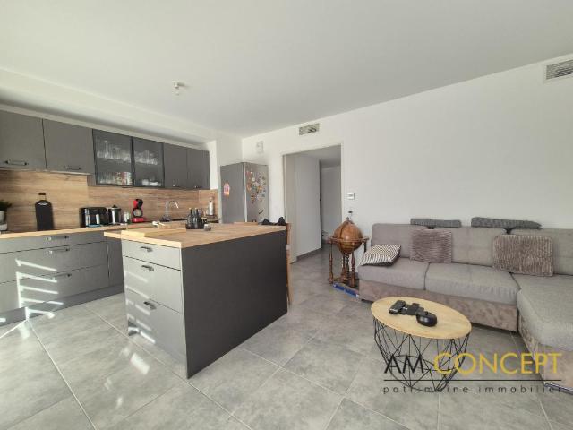 Appartement vente à France métropolitaine, Châteauneuf-villevieille