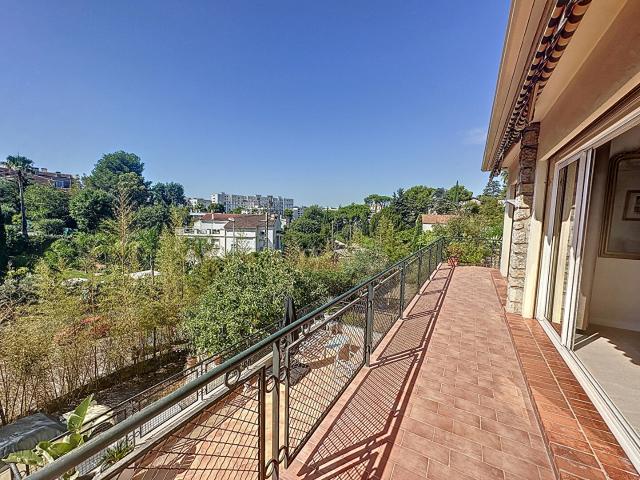 Appartement location à La Lepre, Cannes