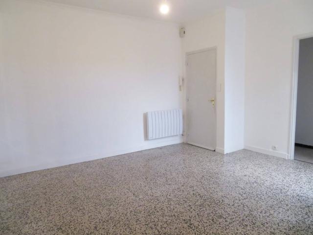 Appartement location à Écusson, Nîmes