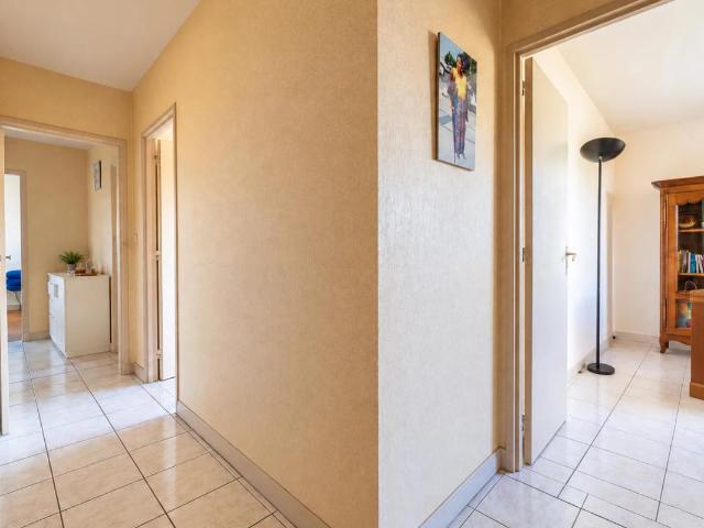 Appartement vente à Résidence de l'Aunette, Ris-Orangis