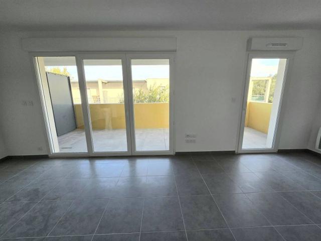 Appartement location à La Cavalerie, Arles