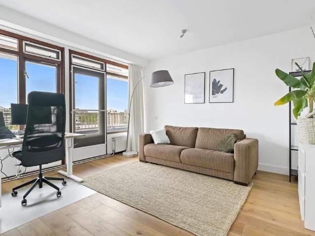 Appartement te huur in Artiestenbuurt, Rijswijk