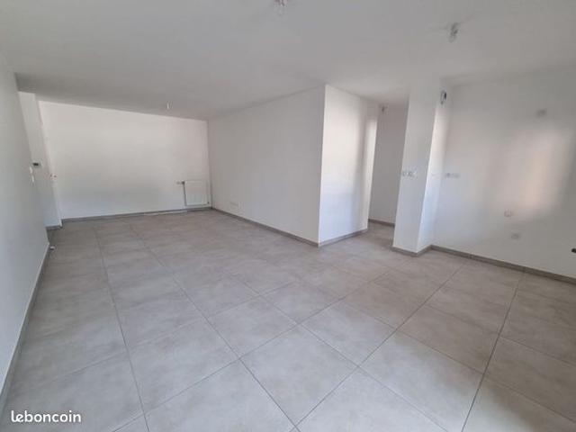 Appartement vente à La Tour-du-Pin, Chavanoz