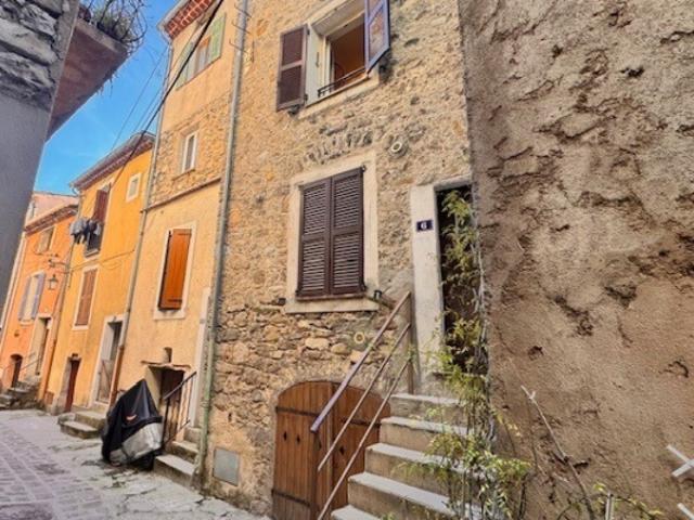 Appartement vente à Nice, L'escarène