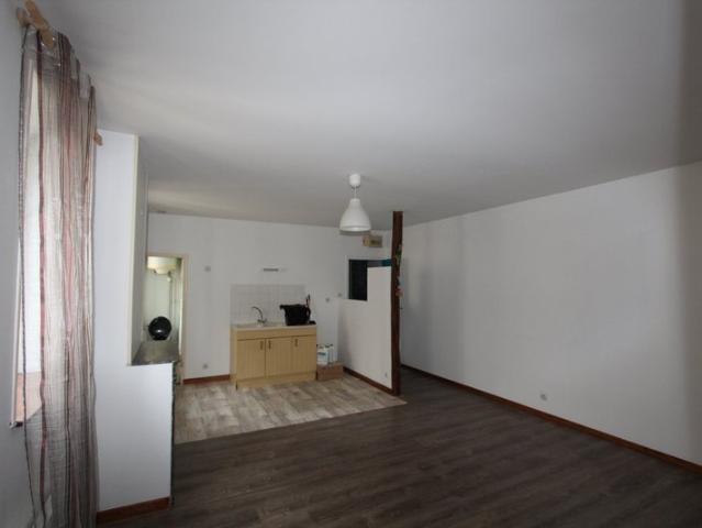 Appartement location à Cosne-Cours-sur-Loire, La Charité-sur-loire