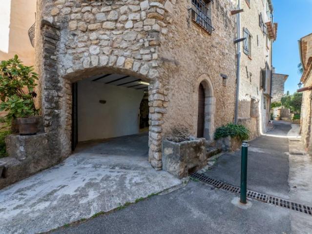 Appartement vente à Grasse, Châteauneuf-grasse