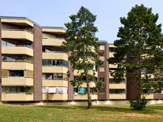 Apartment mieten in Tolochenaz, Waadt