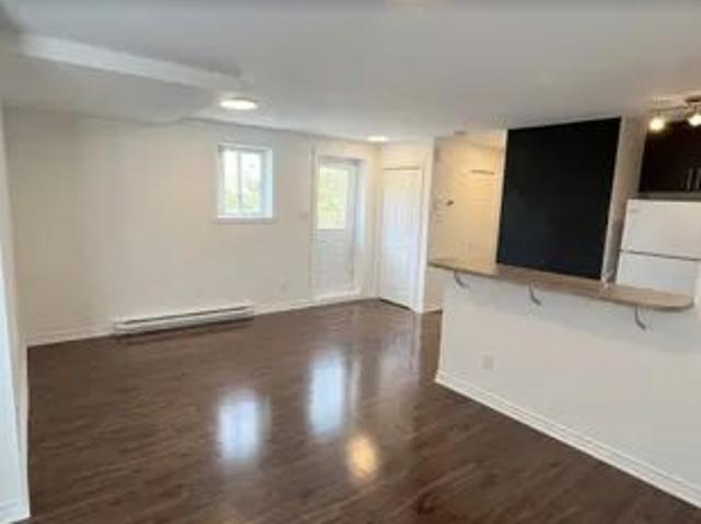 Apartment for rent in Brossard, Quebec