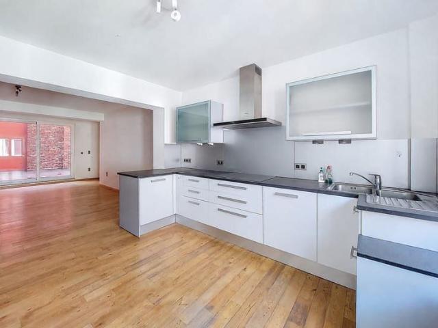 Appartement location à Charleroi, Wallonie