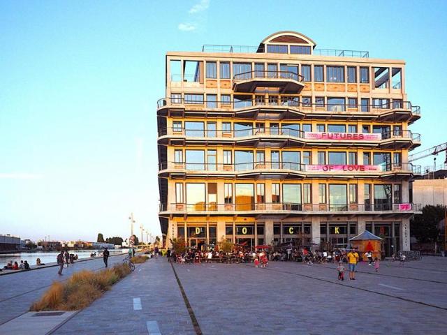 Appartement location à Église, Pantin