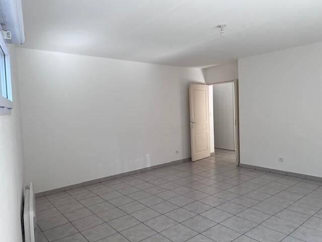 Appartement location à Z.A.E. Les Ferrages, Tourves