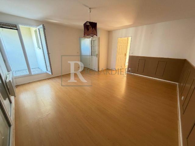 Appartement location à La Grande d'Île, Voisins-le-Bretonneux