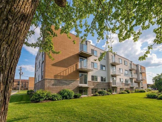 Apartment for rent in Brossard, Quebec