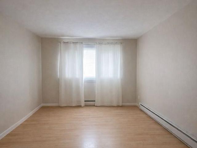 Apartment for rent in Laurentides, Quebec