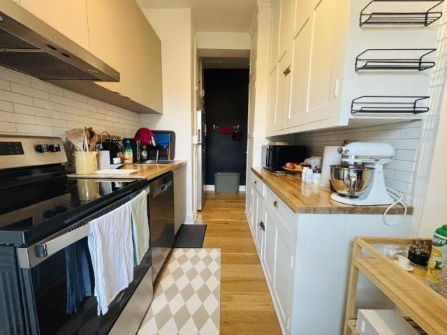 Apartment for rent in La Cité-Limoilou, Québec