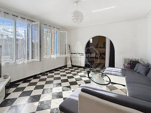 Appartement vente à Arles, Cabannes