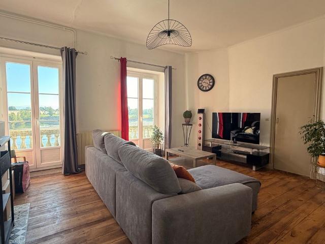 Appartement location à Nîmes, Pont-saint-esprit