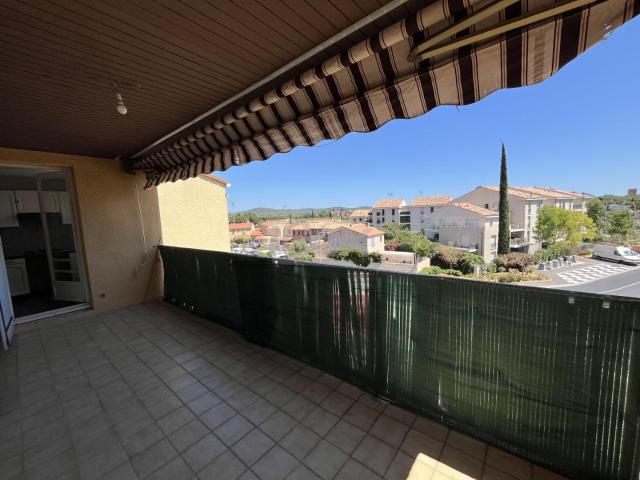 Appartement location à Arrondissement de Toulon, Solliès-pont