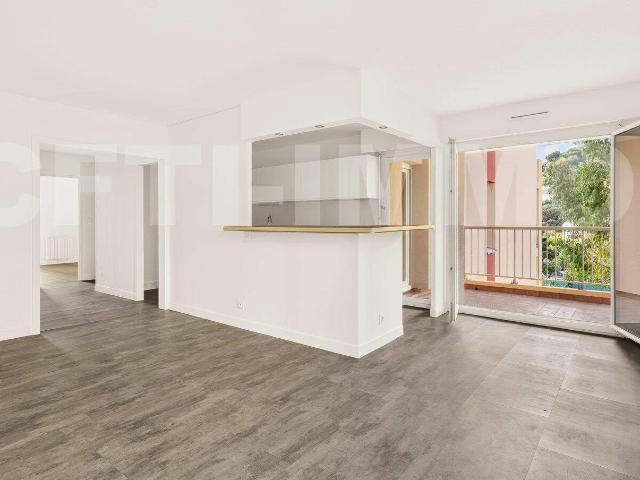 Appartement location à Saint-Laurent-du-Var, Alpes-Maritimes