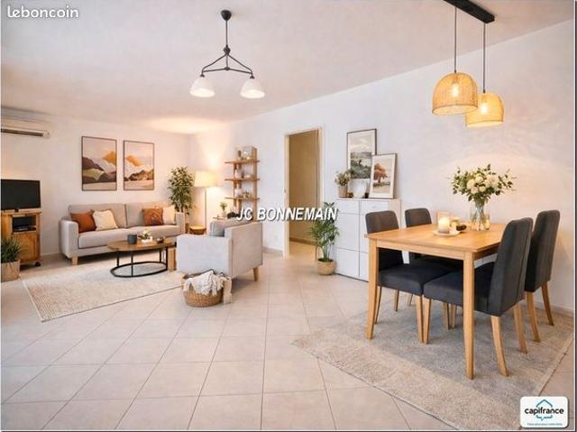 Appartement vente à Saintes, Meursac
