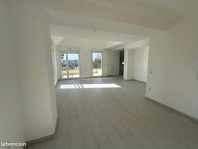 Appartement vente à Évry, Saint-pierre-du-perray