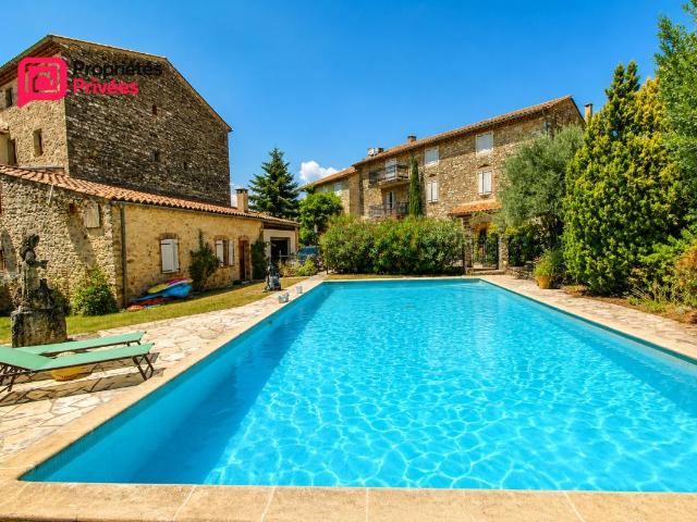 Appartement vente à Le Village, Saint-Hilaire-de-Brethmas