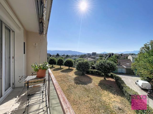 Appartement vente à Saint-Julien-en-Genevois, Ambilly