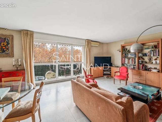 Appartement vente à Neuilly-sur-seine, Martinique