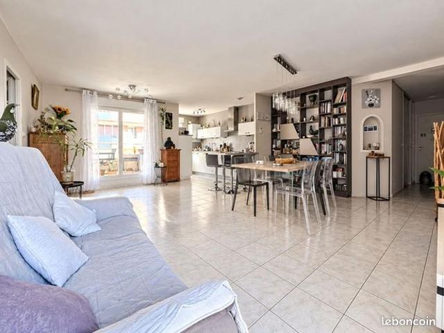 Appartement vente à Bourgoin-Jallieu, Isère