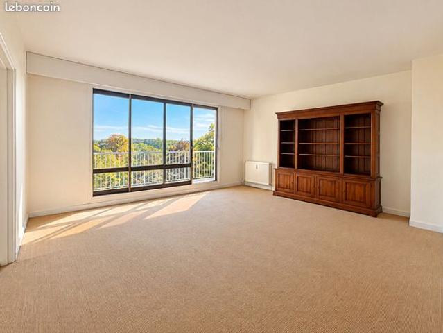 Appartement vente à Le Mesnil-le-Roi, Yvelines