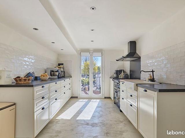 Appartement vente à Aix-en-Provence, Le Puy-sainte-réparade