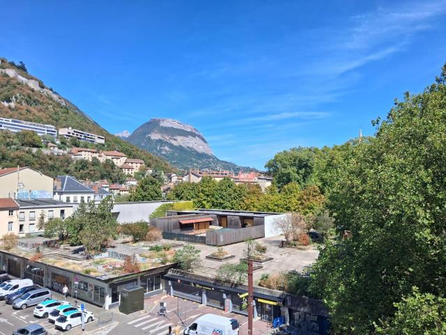 Appartement vente à Hyper Centre, Grenoble