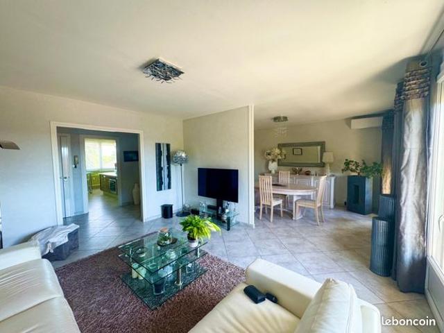 Appartement vente à Bourg-en-Bresse, Bourg-en-bresse