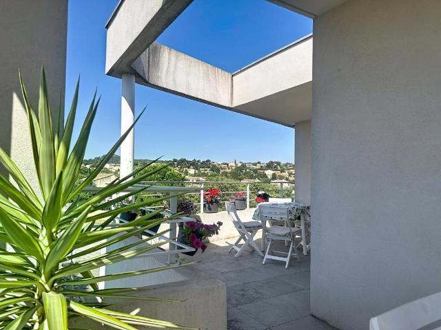 Appartement vente à Nîmes, Villeneuve-lès-avignon