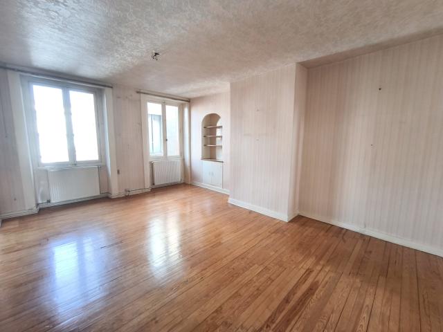 Appartement vente à Tarentaize, Saint-Étienne