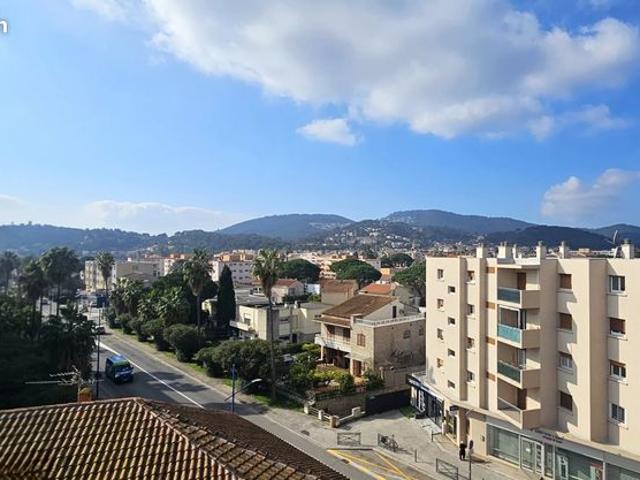 Appartement vente à Arrondissement de Toulon, Hyères
