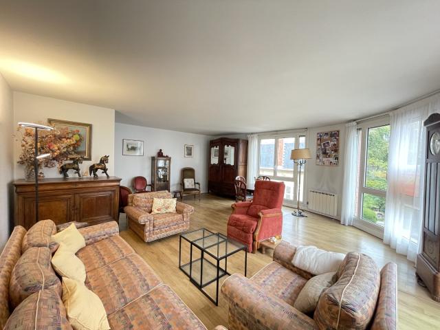 Appartement vente à Centre-Ville, Pontoise