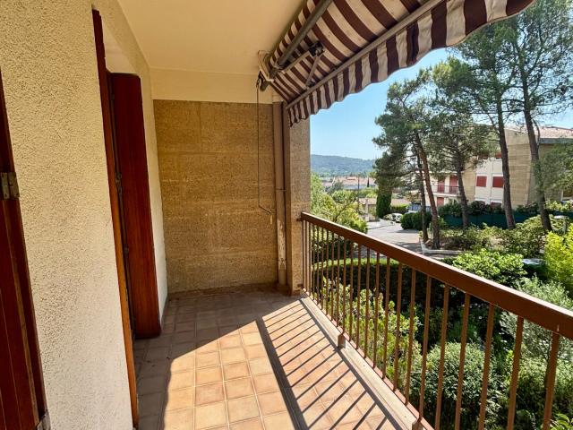 Appartement vente à Aix-en-Provence, Le Tholonet