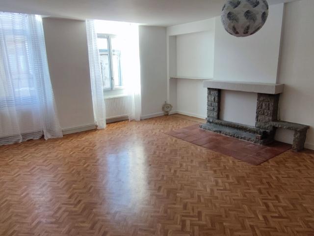 Appartement location à Aubusson, Chénérailles