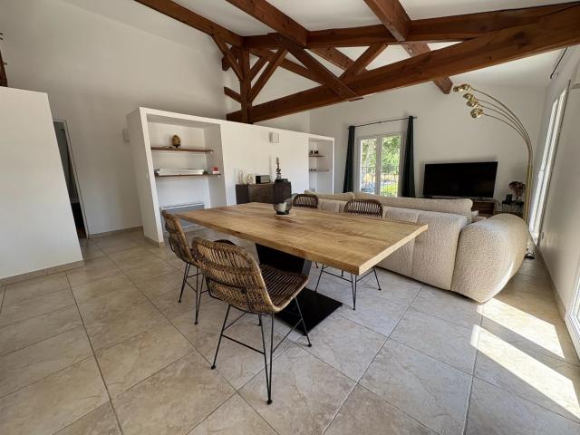 Appartement location à Aix-en-Provence, Jouques
