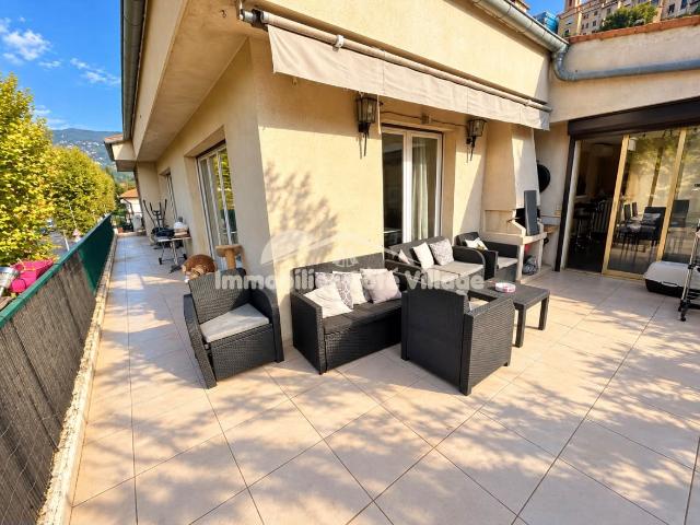 Appartement vente à Saint-Roch, Contes