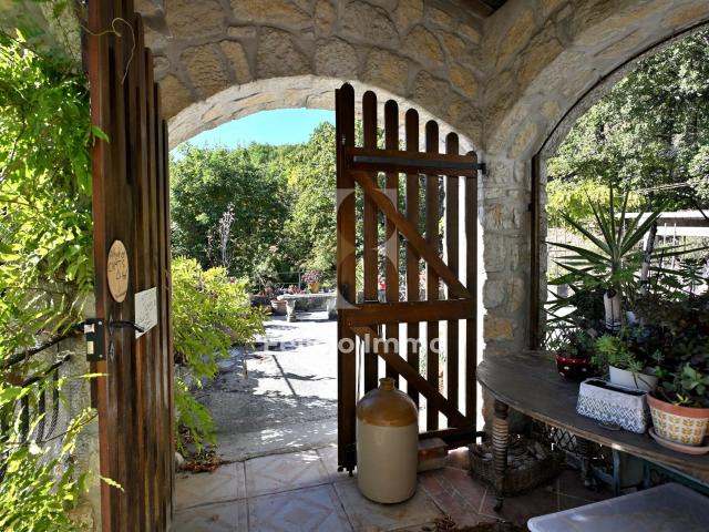 Appartement vente à Grasse, Le Bar-sur-loup