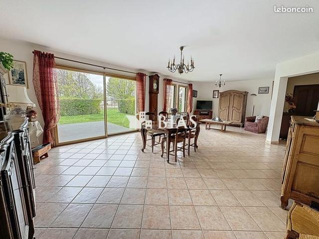 Appartement vente à Bernay, Bourg-achard