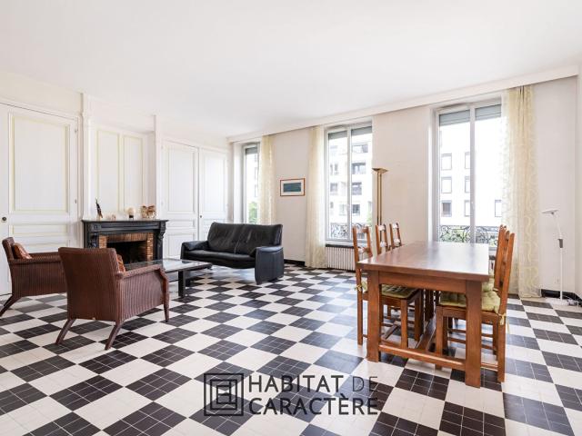 Appartement vente à Sathonay-Camp, Rhône