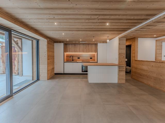 Appartement vente à Zone d'activité des Champs de Grange Blanche, Bernex