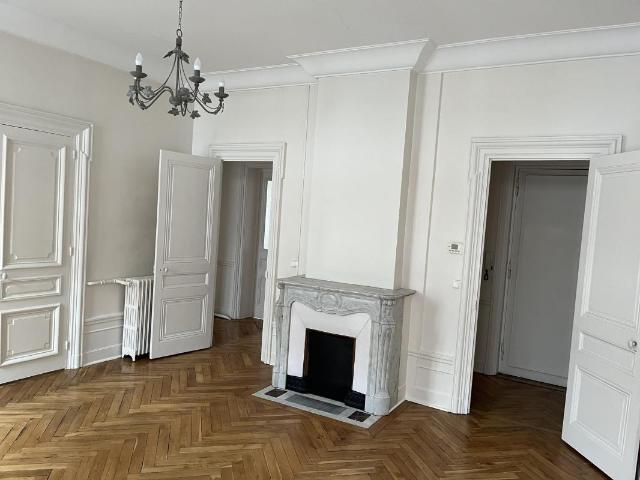 Appartement location à Saint-Étienne, Saint-etienne